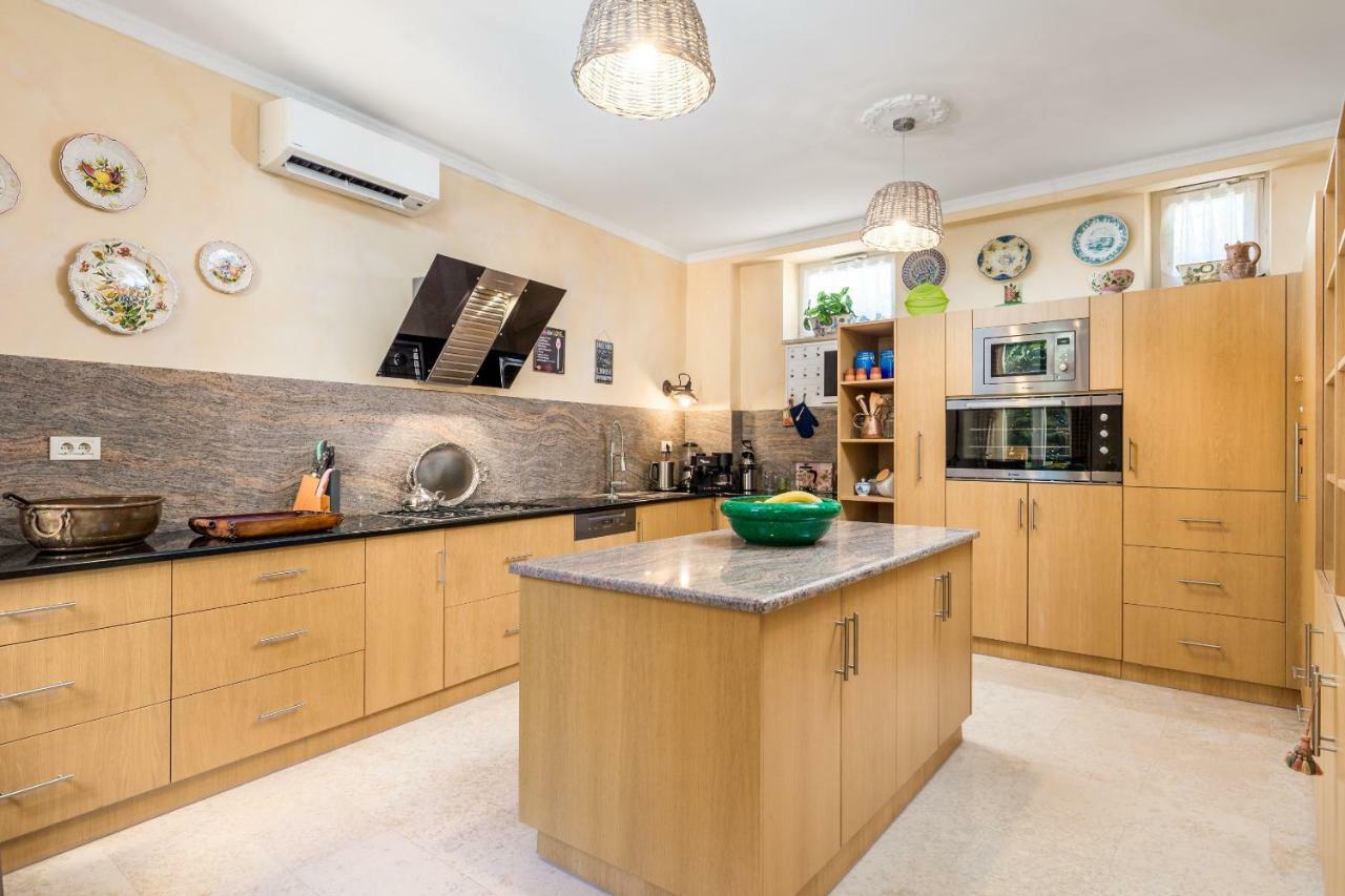 Villa Vilma Опатия Экстерьер фото